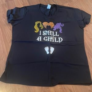 halloween “i smell a child” maternity t shirt